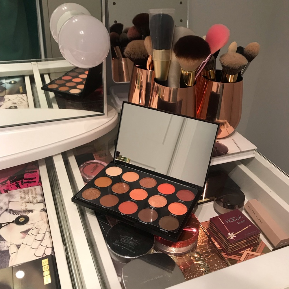 15H Happy Hour Eyeshadow Palette